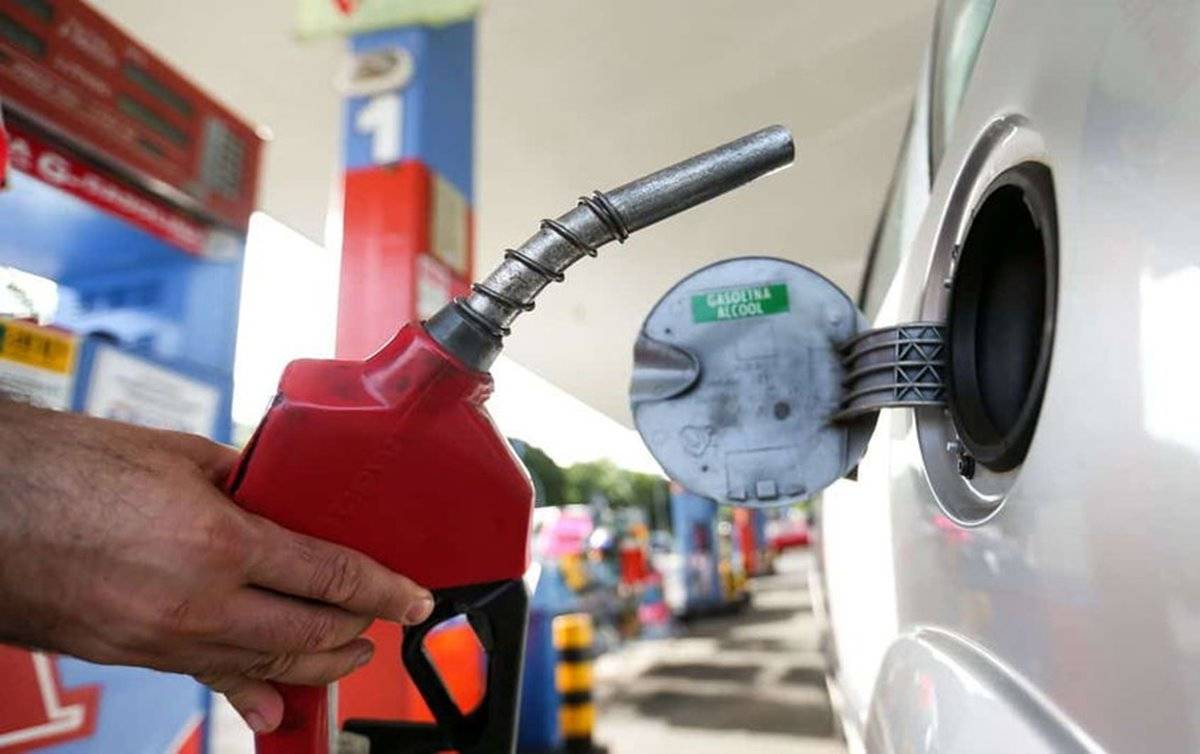 Piauí terá a maior redução de preço da gasolina do país com nova regra do ICMS